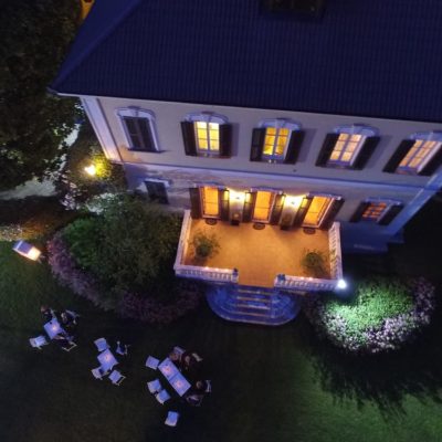 Villa Umberto di notte con il drone